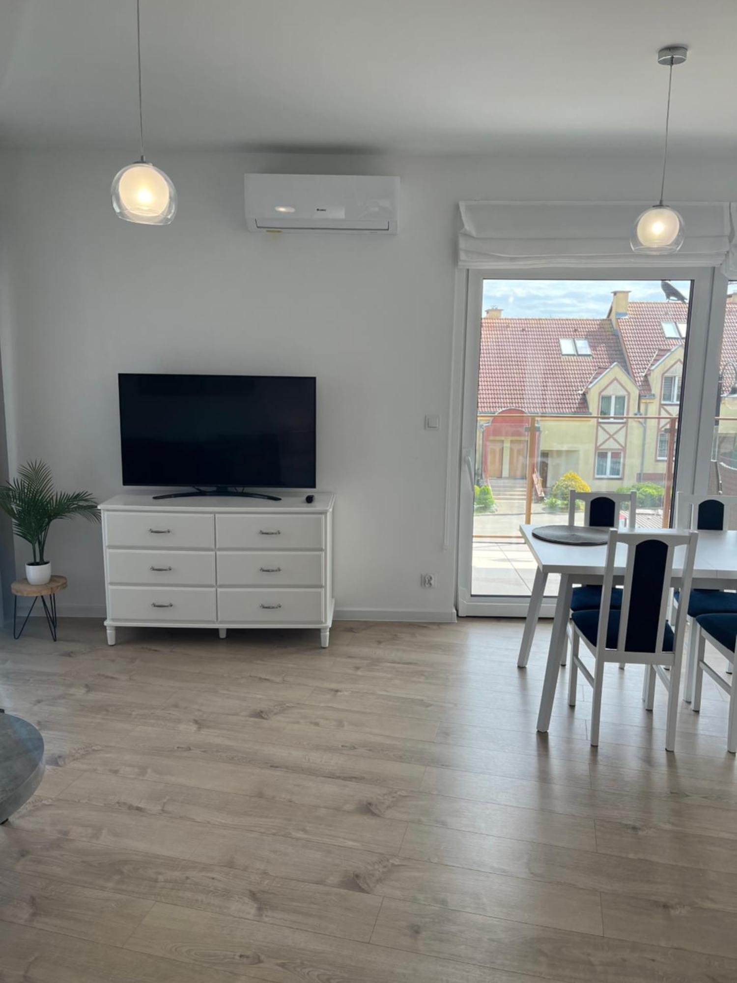 Baltic Vip Nowe Apartamenty Blisko Plazy 레왈 외부 사진